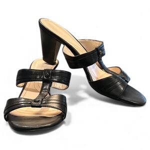 Tahari Black Leather Open-Toe Sandals, size 7